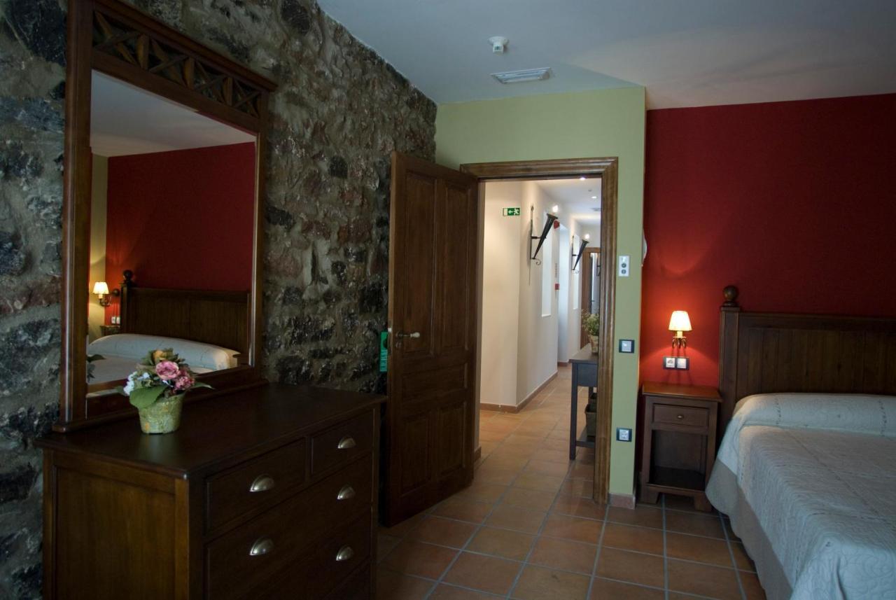 Hotel Rural Los Arguellos Lugueros Buitenkant foto